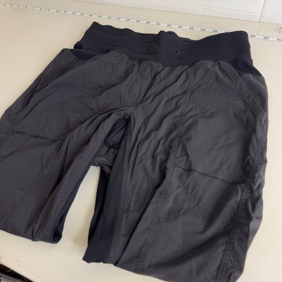 Lululemon Dance Studio Mid-Rise Elastic Waist Cropped Black Relaxed Pants Size 6 - Picture 7 of 12